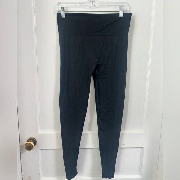 SKIMS Pants - SKIMS BODY CORE SCULPT
LEGGING | ONYX Size 1X
